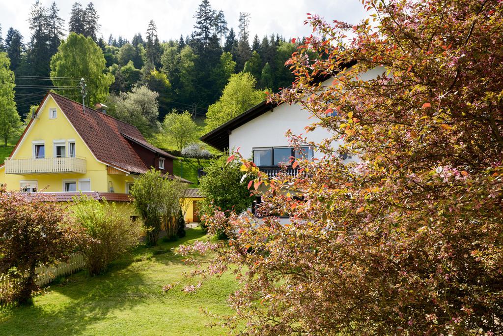 Hotel Schwarzwaldschaefer Enzklösterle Eksteriør bilde